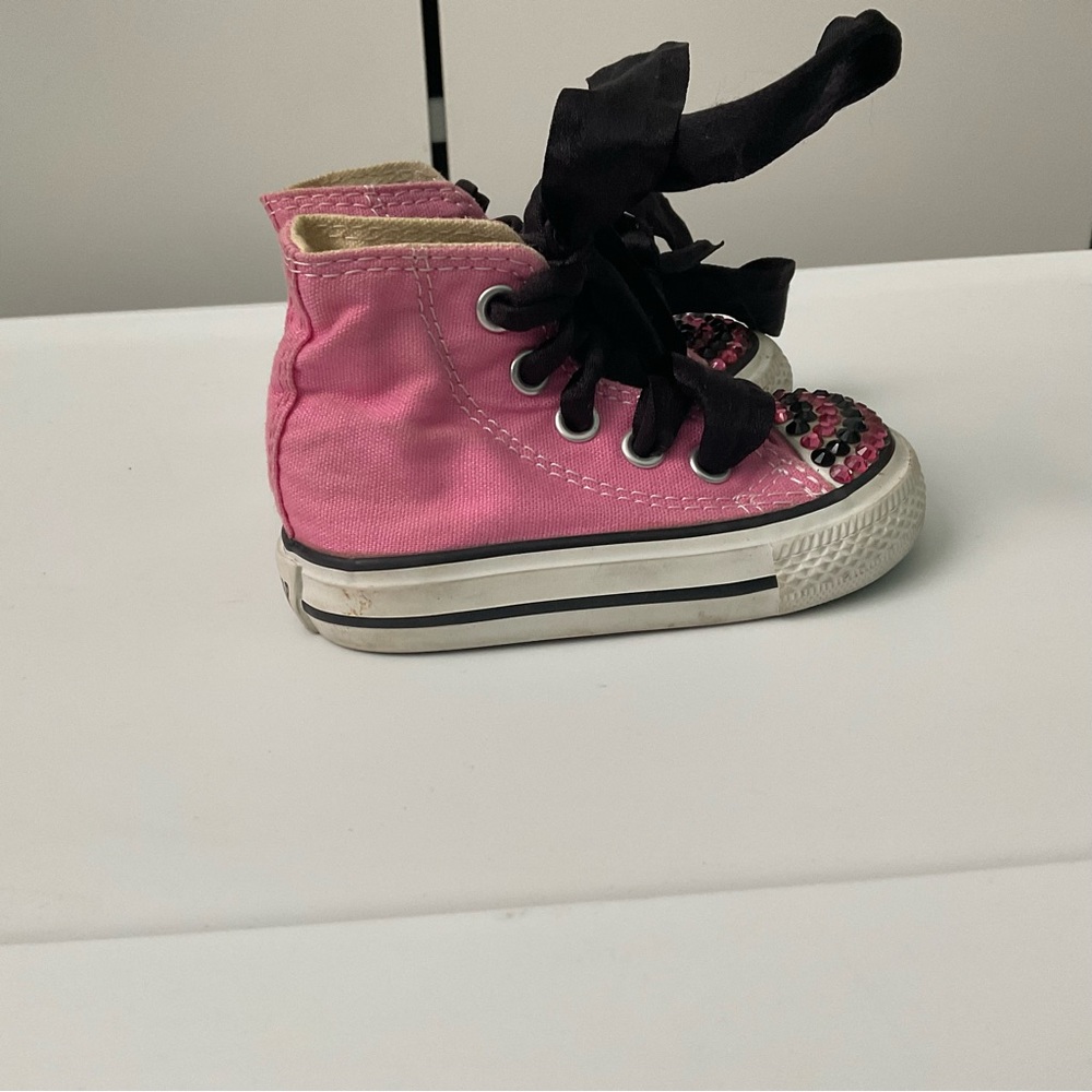 Converse All Star Pink High Top Bedazzled Crib Shoes Size 3